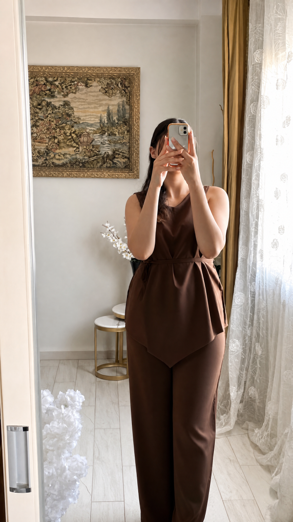 chloe marron Ensemble Chloée – Chic & Élégant en Crêpe
