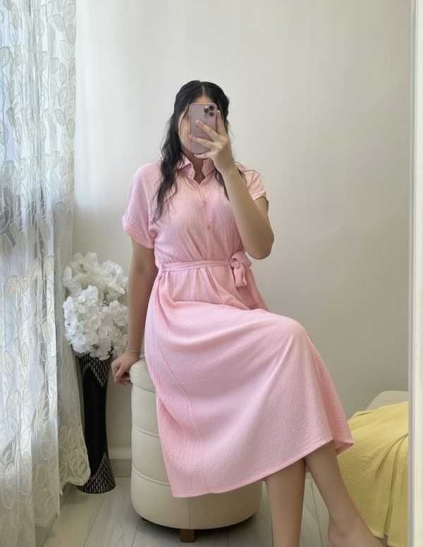 Robe Céleste - Coupe Midi Élégante avec Ceinture